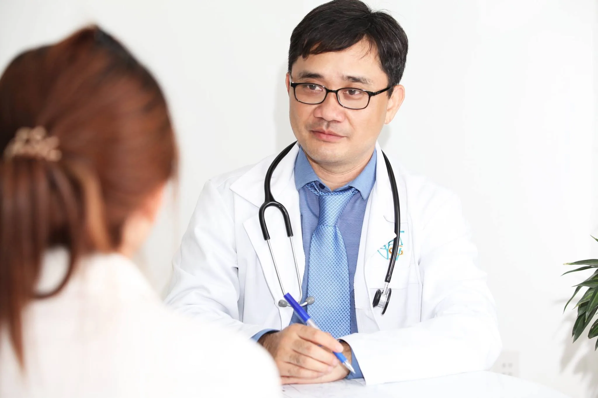 Phóng khám Tĩnh Mạch Sài Gòn - khám, tư vấn chữa trị bệnh giãn tĩnh mạch